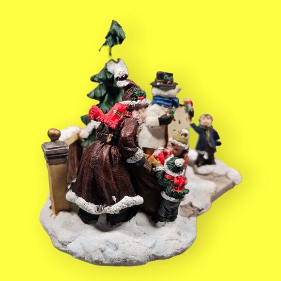 Victorian Village Collectibles Santa And Snowman With Children 2001 Edition - Picture 4 of 11